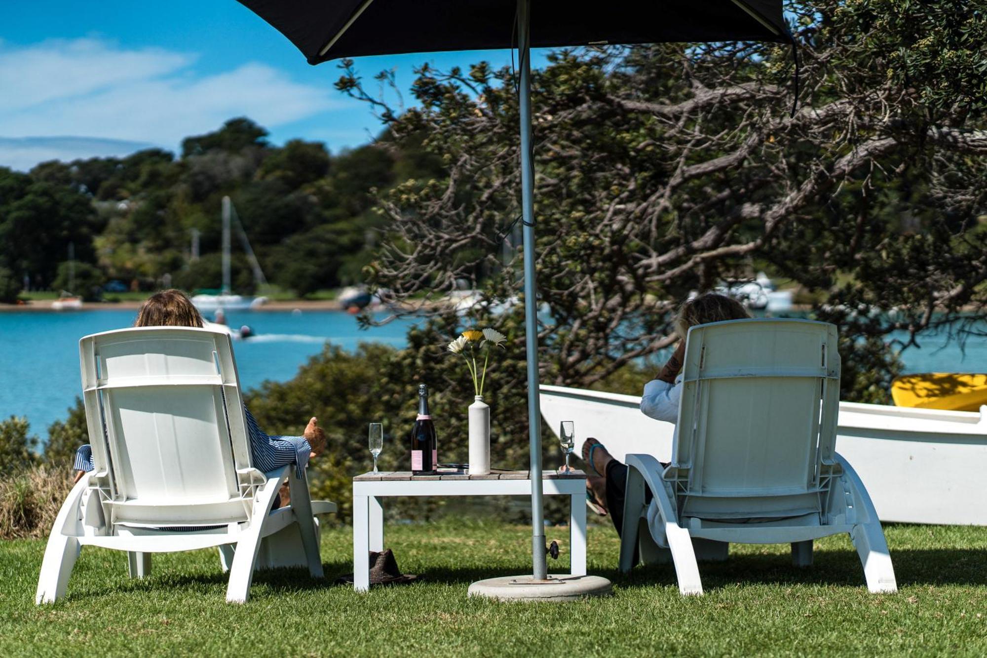 Ferienwohnung Boatsheds On The Bay, Waiheke Island Ostend Exterior foto